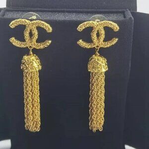 ✨✨Chanel Earring